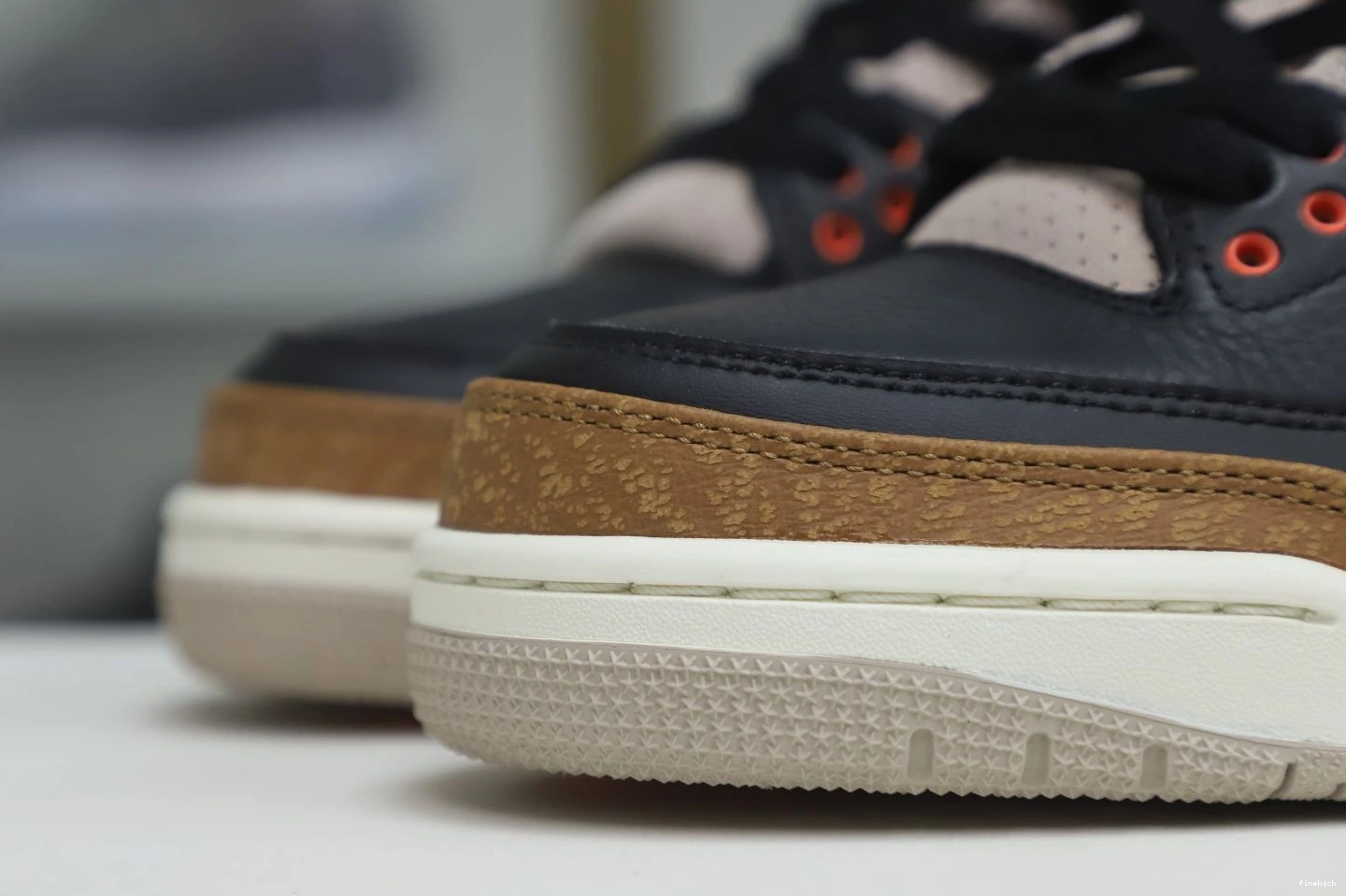 AIR CT8532 3 DESERT CEMENT JORDAN 0829